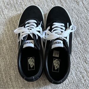 Vans Ward Youth Shoes size 5